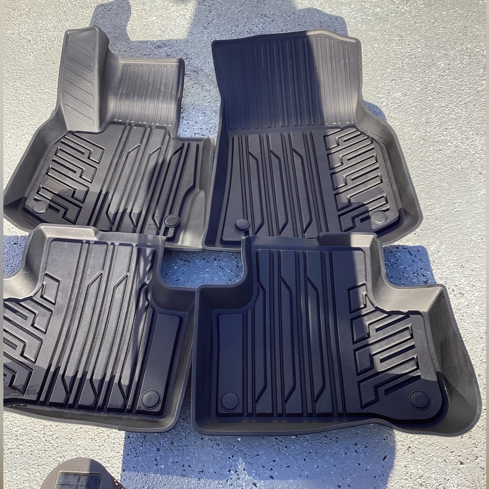 BMW 3 series floor mat set of 4 (2023)